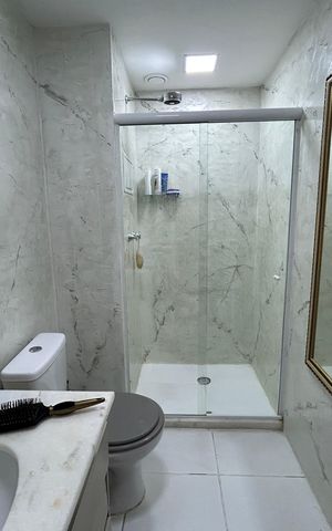 Apartamento à venda com 138m², 2 quartos e 1 vagaBanheiro da Suíte