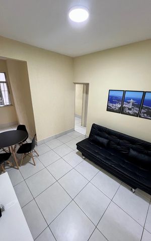Apartamento à venda com 43m², 1 quarto e sem vaga Apartamento à venda com 43m², 1 quarto e sem vagaSala