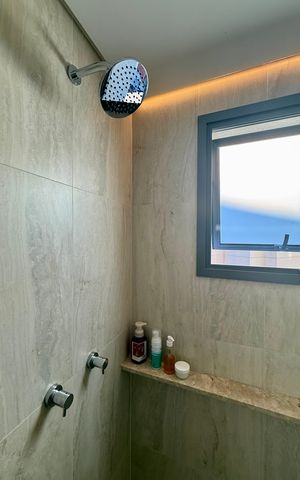 Apartamento à venda com 92m², 2 quartos e 2 vagas Apartamento à venda com 92m², 2 quartos e 2 vagasBanheiro Suíte 2