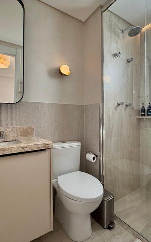 Apartamento à venda com 92m², 2 quartos e 2 vagas Apartamento à venda com 92m², 2 quartos e 2 vagasBanheiro Suíte 1
