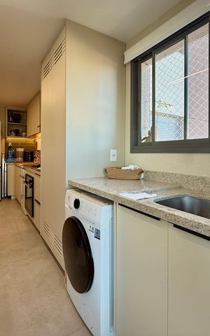 Apartamento à venda com 92m², 2 quartos e 2 vagas Apartamento à venda com 92m², 2 quartos e 2 vagasÁrea de Serviço