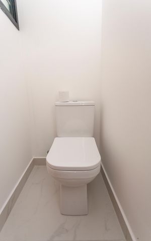 Casa à venda com 155m², 3 quartos e 2 vagasLavabo