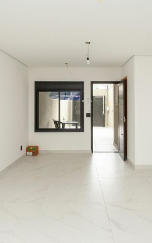 Casa à venda com 155m², 3 quartos e 2 vagasSala