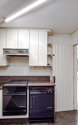 Casa à venda com 295m², 4 quartos e 6 vagasCozinha
