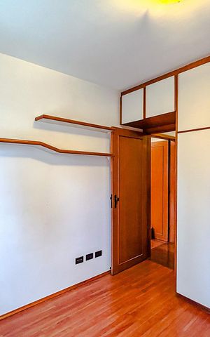 Casa à venda com 295m², 4 quartos e 6 vagasQuarto 2