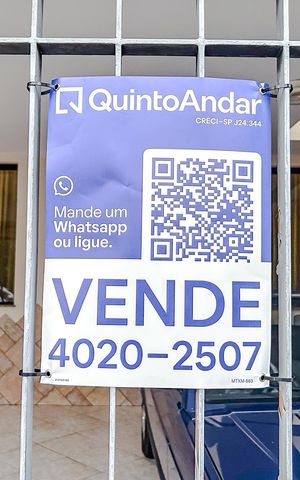 Casa à venda com 295m², 4 quartos e 6 vagasPlaquinha