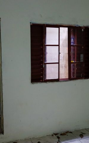 Casa para alugar com 30m², 1 quarto e sem vaga Casa para alugar com 30m², 1 quarto e sem vagaSala/Quarto