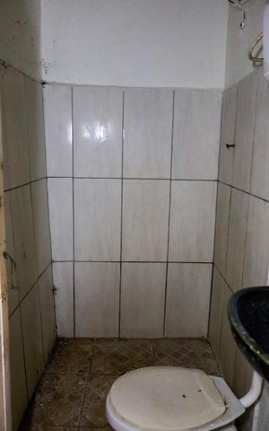 Casa para alugar com 30m², 1 quarto e sem vaga Casa para alugar com 30m², 1 quarto e sem vagaBanheiro
