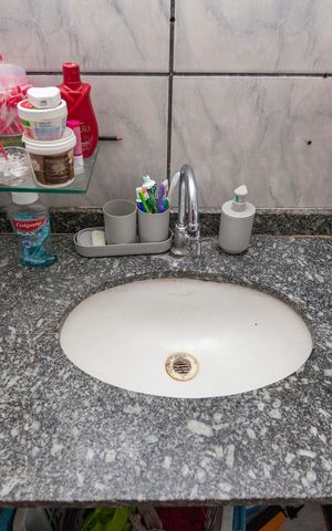 Casa à venda com 457m², 5 quartos e 4 vagasBanheiro - Casa 5