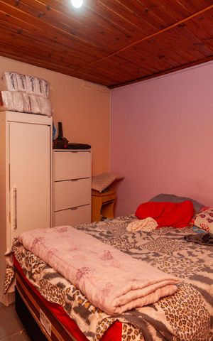 Casa à venda com 457m², 5 quartos e 4 vagasQuarto - Casa 3