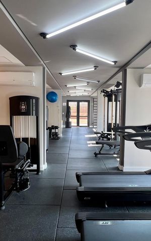 Studio para alugar com 28m², 1 quarto e sem vaga Studio para alugar com 28m², 1 quarto e sem vagaAcademia