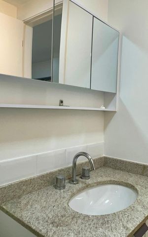 Studio para alugar com 28m², 1 quarto e sem vaga Studio para alugar com 28m², 1 quarto e sem vagaBanheiro