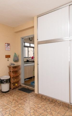 Casa à venda com 150m², 3 quartos e 1 vagaÁrea de Serviço