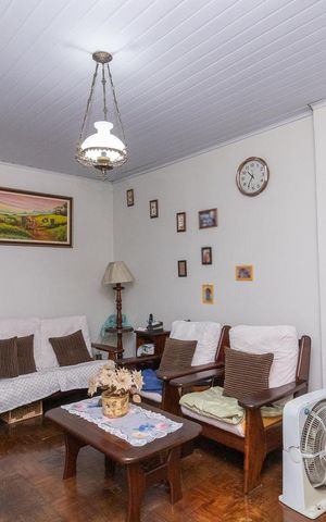 Casa à venda com 150m², 3 quartos e 1 vagaSala