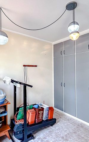 Casa à venda com 245m², 4 quartos e 2 vagasQuarto de Serviço