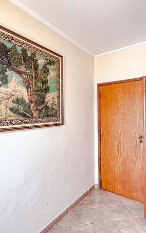 Casa à venda com 245m², 4 quartos e 2 vagasQuarto 1