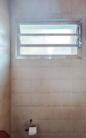Casa à venda com 245m², 4 quartos e 2 vagasBanheiro da Edícula