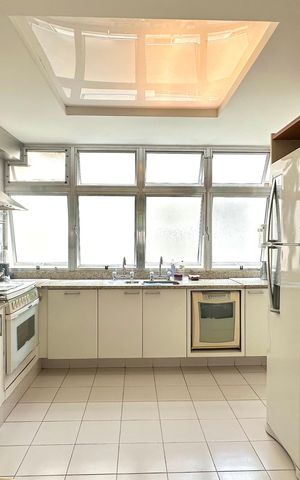 Apartamento à venda com 309m², 5 quartos e 3 vagas