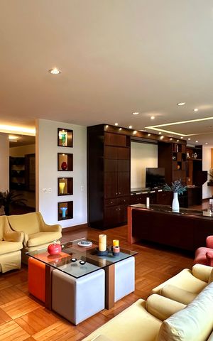 Apartamento à venda com 309m², 5 quartos e 3 vagas