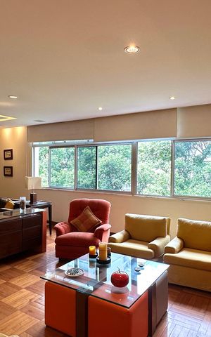 Apartamento à venda com 309m², 5 quartos e 3 vagas