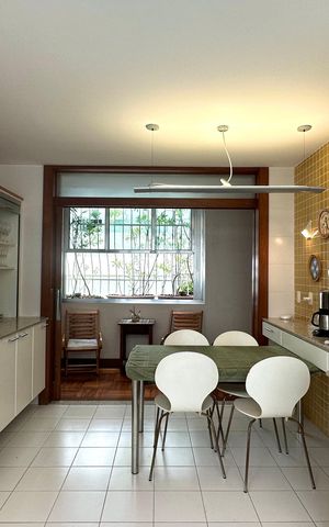 Apartamento à venda com 309m², 5 quartos e 3 vagas