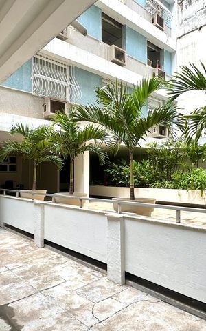 Apartamento à venda com 309m², 5 quartos e 3 vagas