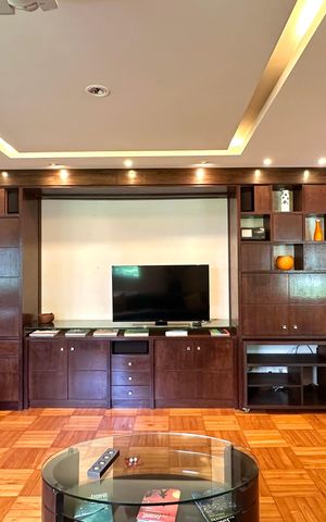 Apartamento à venda com 309m², 5 quartos e 3 vagas