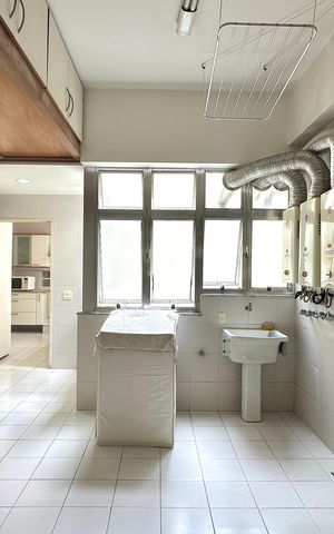 Apartamento à venda com 309m², 5 quartos e 3 vagas