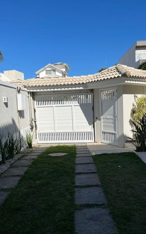 Casa de condomínio à venda com 320m², 4 quartos e 3 vagasÁrea externa