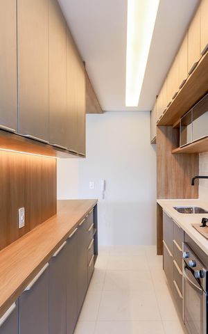 Apartamento à venda com 110m², 3 quartos e 2 vagas Apartamento à venda com 110m², 3 quartos e 2 vagasCozinha