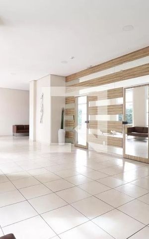 Apartamento à venda com 61m², 2 quartos e 1 vaga Apartamento à venda com 61m², 2 quartos e 1 vagaHall social