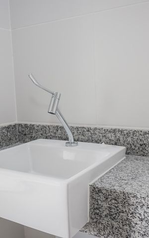 Studio à venda com 29m², 1 quarto e sem vaga Studio à venda com 29m², 1 quarto e sem vagaBanheiro da Suite
