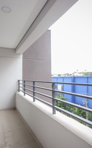 Studio à venda com 29m², 1 quarto e sem vaga Studio à venda com 29m², 1 quarto e sem vagaVaranda