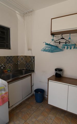 Casa à venda com 200m², 3 quartos e 3 vagasÁrea de Serviço