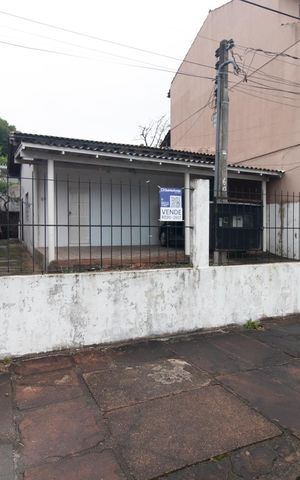 Casa à venda com 120m², 1 quarto e 2 vagasFachada Casa 2