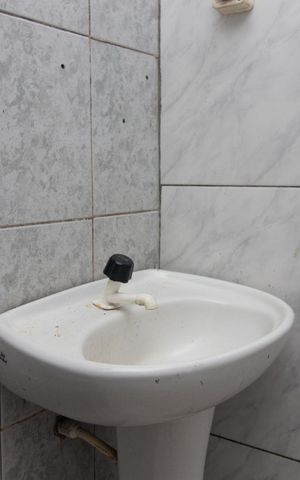 Casa à venda com 120m², 1 quarto e 2 vagasBanheiro