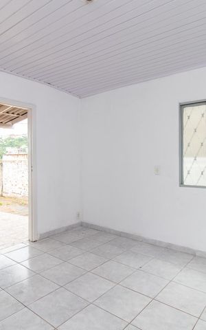 Casa à venda com 120m², 1 quarto e 2 vagasSala