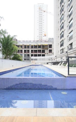 Apartamento à venda com 38m², 1 quarto e 1 vagaÁrea comum - Piscina
