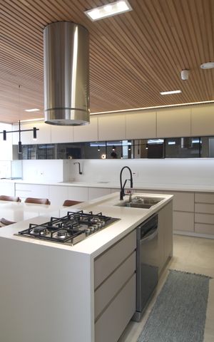 Casa de condomínio à venda com 200m², 4 quartos e 3 vagasCozinha
