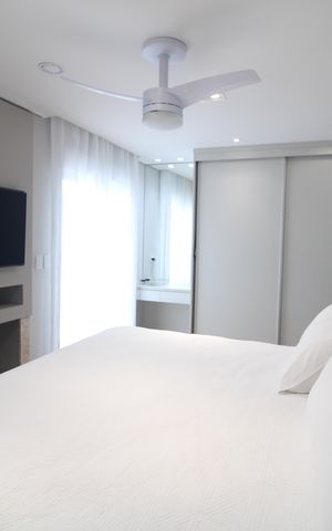 Casa de condomínio à venda com 200m², 4 quartos e 3 vagasSuíte 2