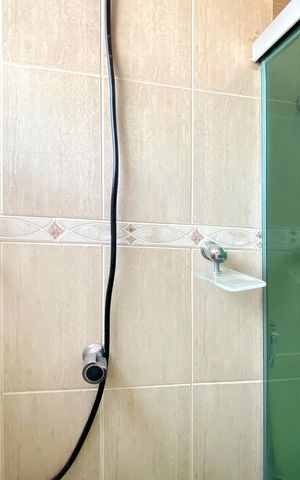 Apartamento à venda com 200m², 4 quartos e 2 vagas Apartamento à venda com 200m², 4 quartos e 2 vagasBanheiro da Suíte 1