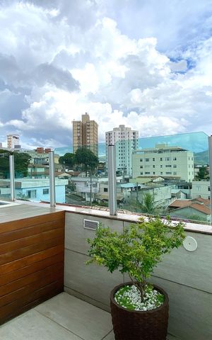 Apartamento à venda com 200m², 4 quartos e 2 vagas Apartamento à venda com 200m², 4 quartos e 2 vagasCobertura