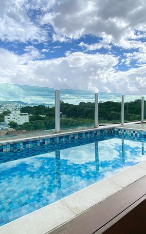 Apartamento à venda com 200m², 4 quartos e 2 vagas Apartamento à venda com 200m², 4 quartos e 2 vagasPiscina