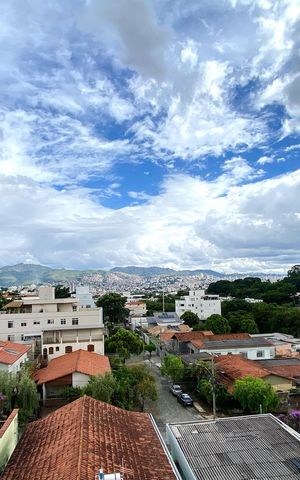 Apartamento à venda com 200m², 4 quartos e 2 vagas Apartamento à venda com 200m², 4 quartos e 2 vagasVista Cobertura