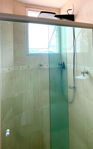 Apartamento à venda com 200m², 4 quartos e 2 vagas Apartamento à venda com 200m², 4 quartos e 2 vagasBanheiro da Suíte 1