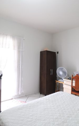 Casa para alugar com 300m², 6 quartos e 2 vagasQuarto 2 - Suíte