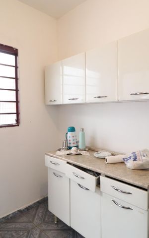 Casa para alugar com 300m², 6 quartos e 2 vagasCozinha 2
