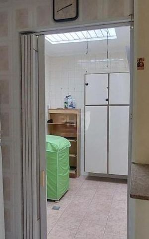 Casa à venda com 105m², 2 quartos e 3 vagas