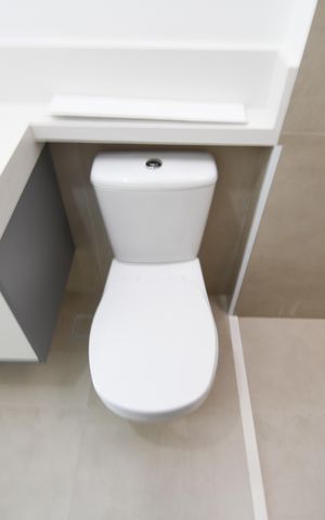 Casa à venda com 138m², 3 quartos e 2 vagasBanheiro da Suíte 1