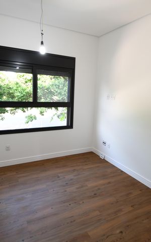 Casa à venda com 138m², 3 quartos e 2 vagasSuíte 1